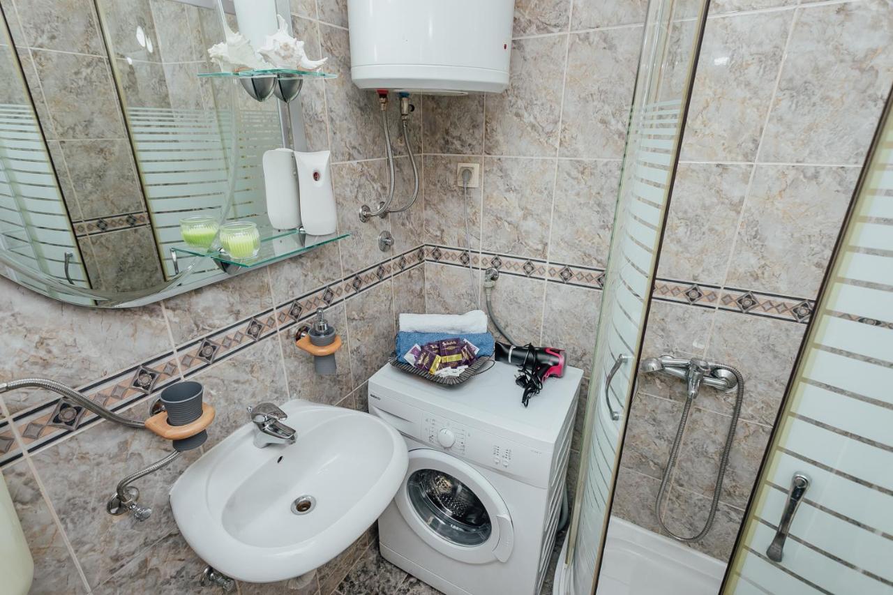 Apartmani Vico Herceg Novi Exterior foto
